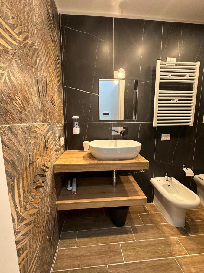 San Ferdinando Suite Room Neapol Exteriér fotografie